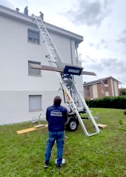 Noleggio scale per traslochi Milano e dintorni